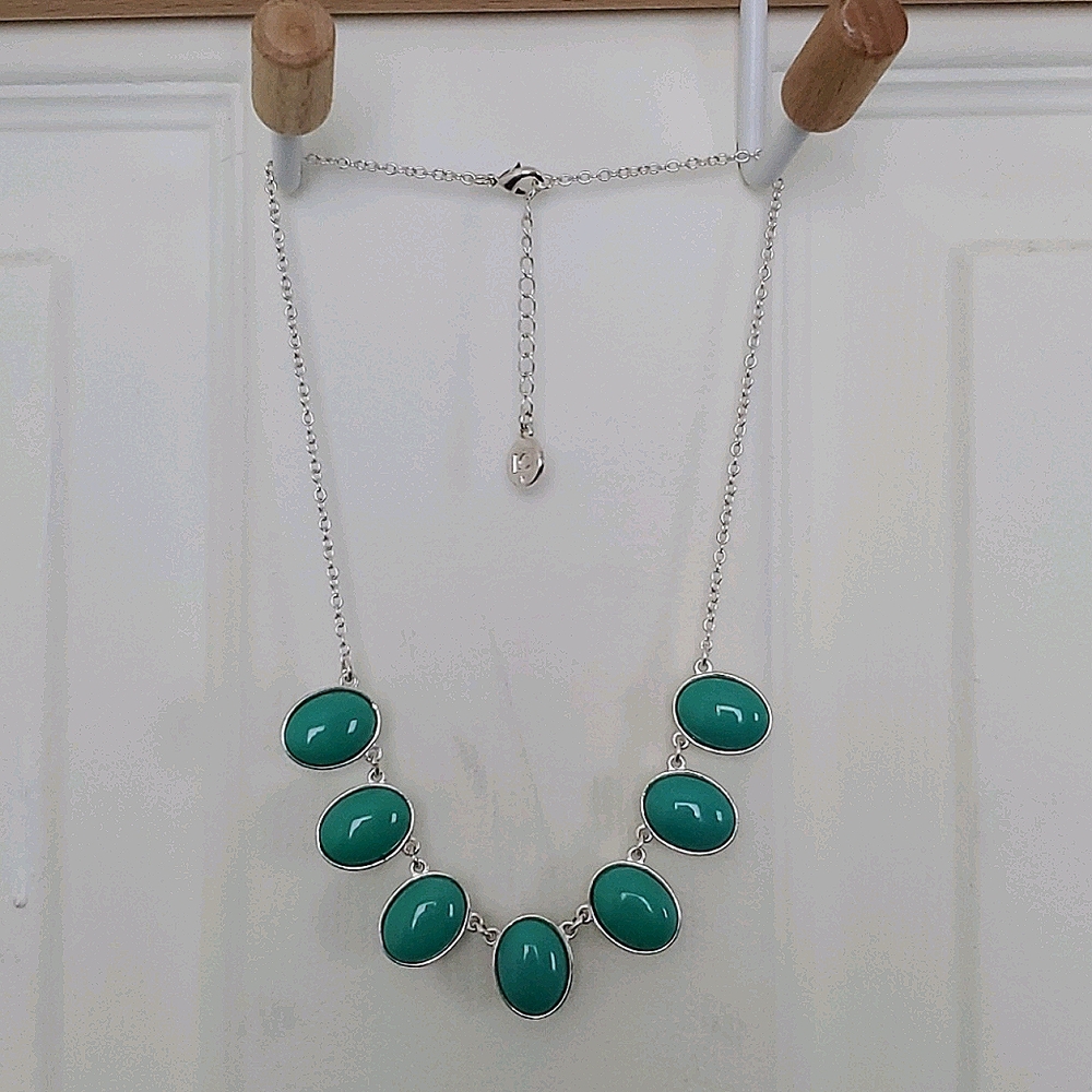 Oval Turquoise Collar Necklace